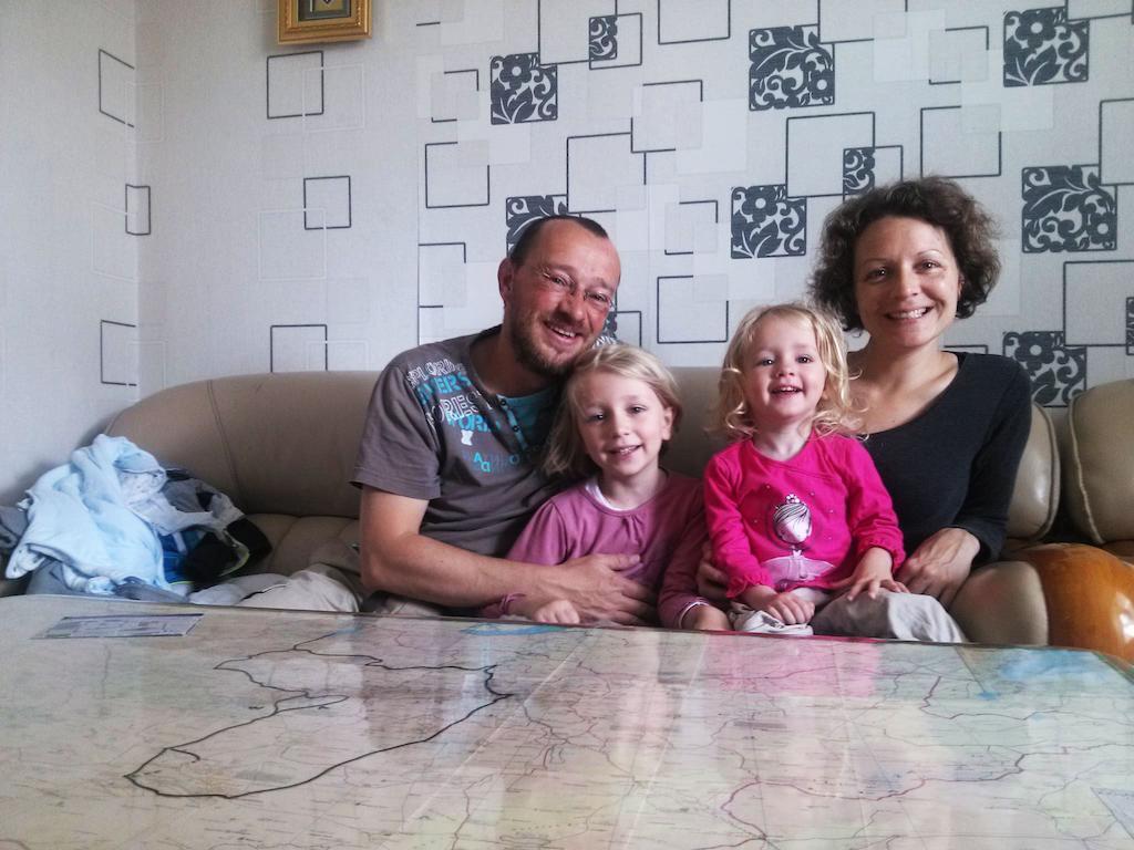 Top Tour & Guesthouse Mongolia Уланбатар Стая снимка